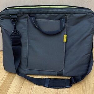 Case Logic laptop bag with removable strap